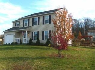 808 W 8th Ave, Parkesburg, PA 19365