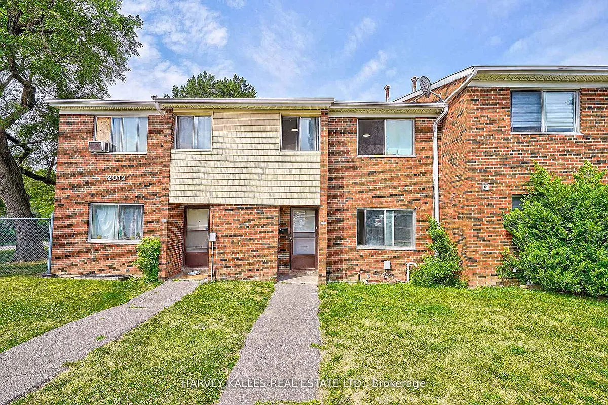 Building Photo - 2012 Sheppard Ave W #Townhouse 102