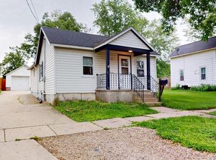412 Clarence St, Fort Atkinson, WI 53538