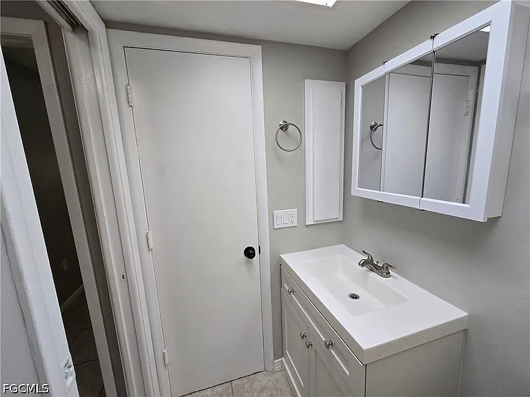7752 Tamara Lee Ct #103 — Photo 18