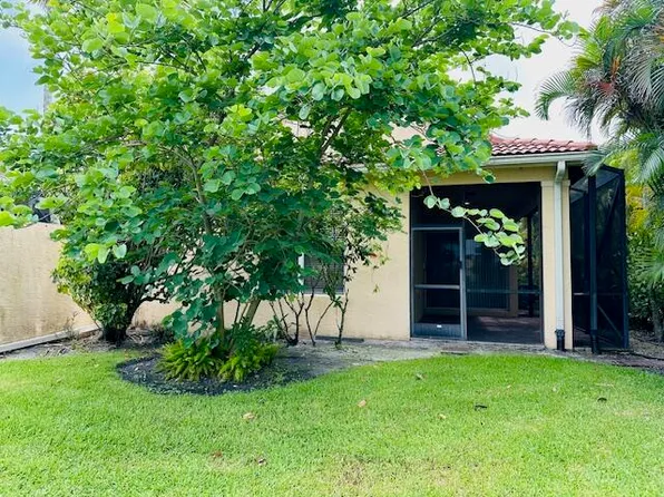 128 Isle Verde Way, Palm Beach Gardens, FL 33418