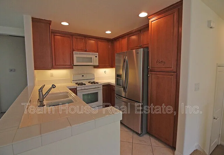 28440 Mirabelle Ln — Photo 9