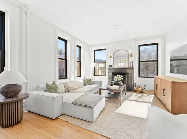 85 Bedford Street image 1 of 15