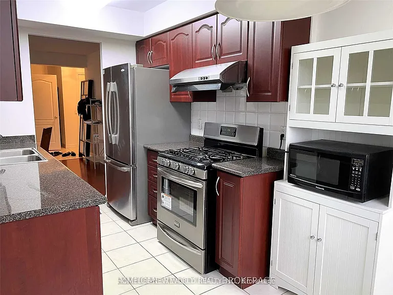 115 Omni Dr #308 — Photo 4