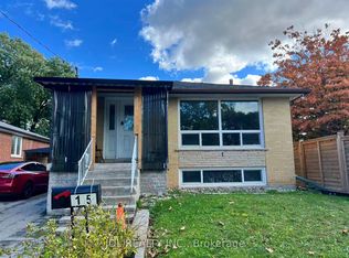15 Summerglade Dr, Toronto, ON M1S 1W8