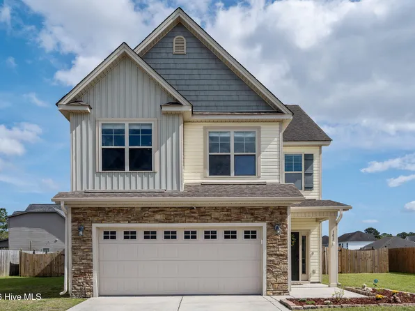 102 Stonewater Lane, Jacksonville, NC 28546