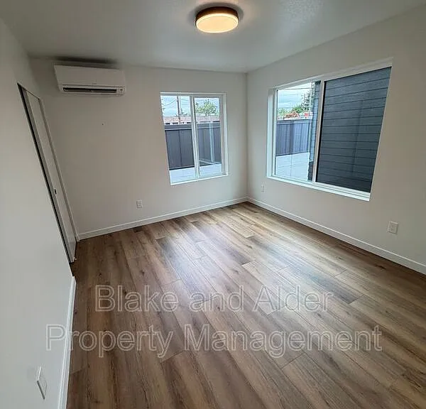 3522 NE 44th Ave — Photo 17