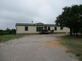 11 Southern Oaks Dr, Indiahoma, OK 73552