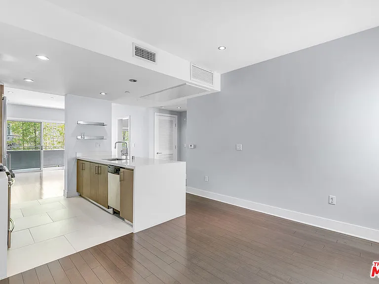 1730 Sawtelle Blvd #208 — Photo 5