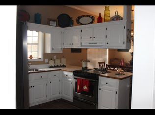 73 Summer Lane Dr, Columbus, MS 39702