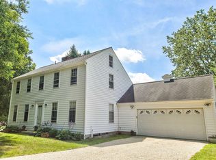 31 Phillips Rd, Egremont, MA 01230