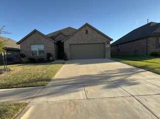 1312 Hunters Ridge Dr, Crowley, TX 76036