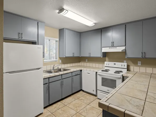 Cedar Park Apartments