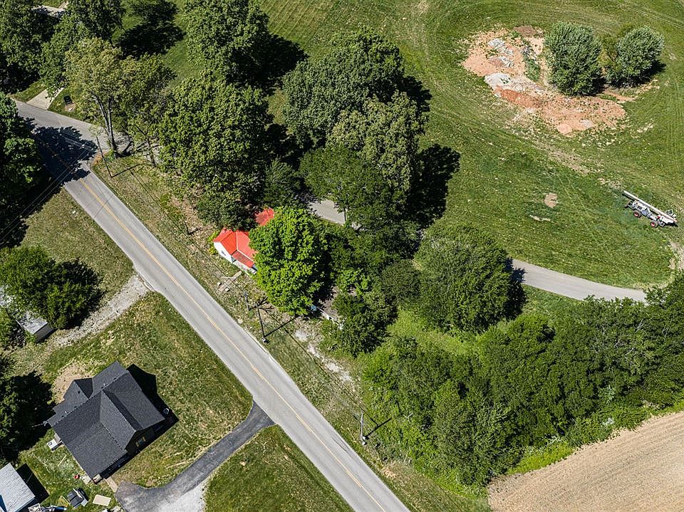 1st image of 1110 Woodburn Allen Springs Rd