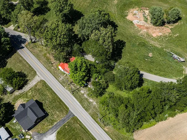 1110 Woodburn Allen Springs Rd, Woodburn, KY 42170