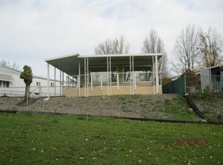 362 Lakeview Dr, Grants Pass, OR 97526