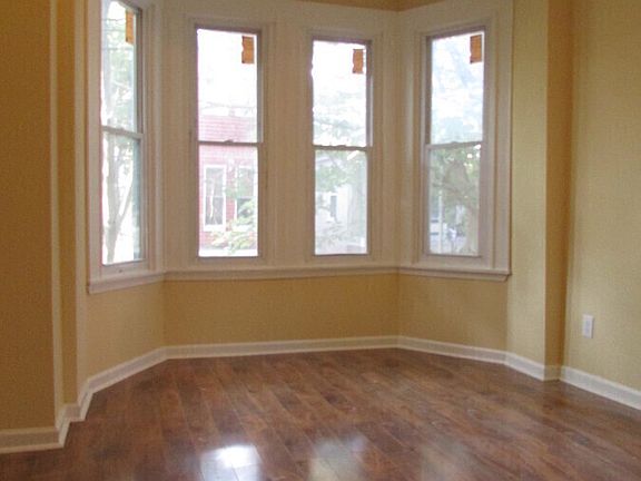 4th image of 4011 Green St APT 2