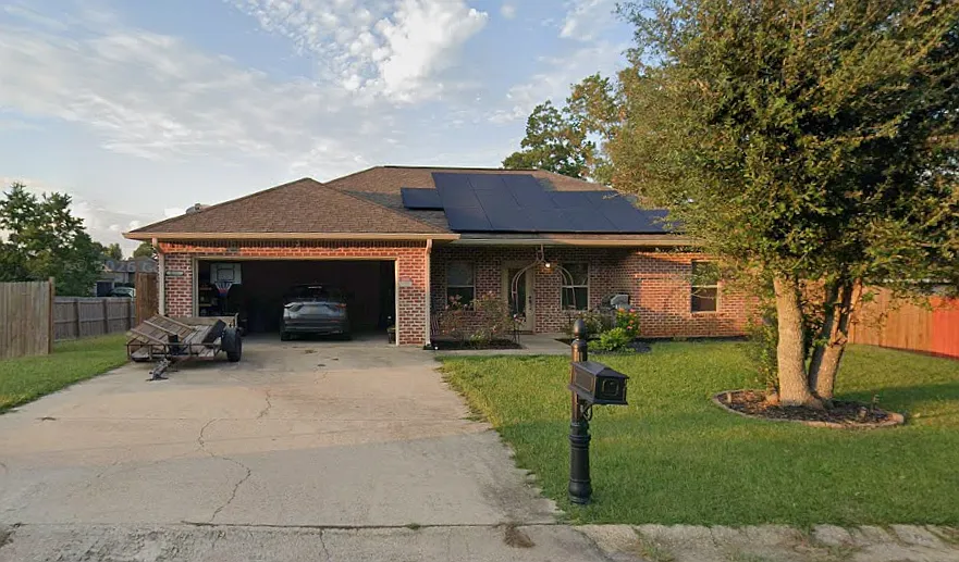 1210 Willow Cir