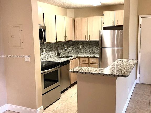 4th image of 10717 Cleary Blvd APT 303