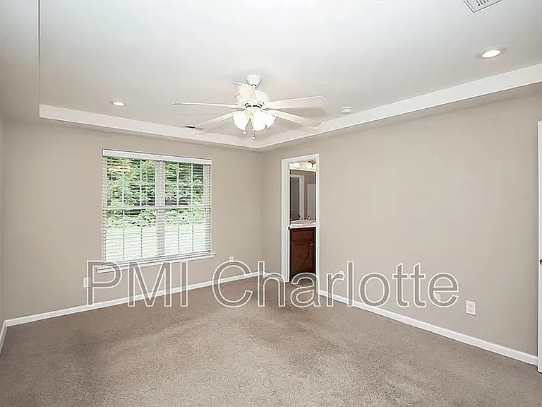 510 S Ridge Ave — Photo 18