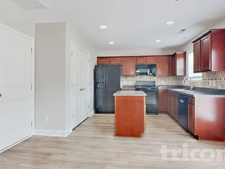3730 Spring Willow Way — Photo 5