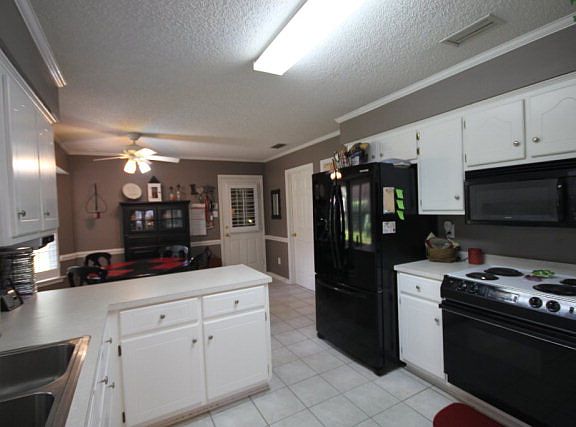 2nd image of 585 Lakeview Woods Dr Lot 17