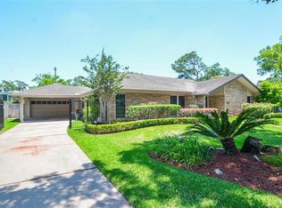 4914 Glenmeadow Dr, Houston, TX 77096