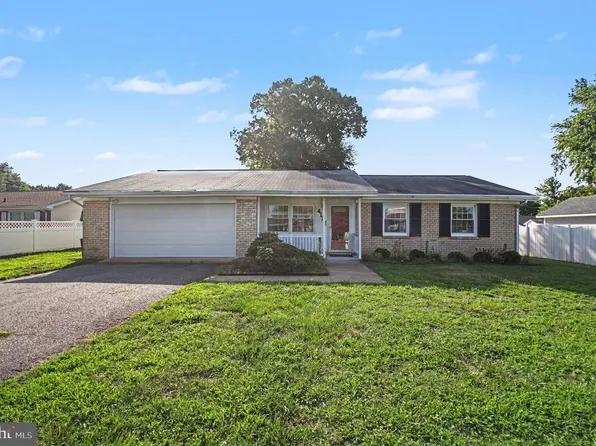 4117 Midway St, Fredericksburg, VA 22408