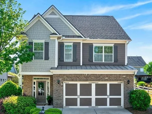 6837 Big Sky Dr, Flowery Branch, GA 30542