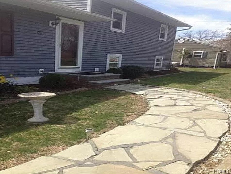 2nd image of 15 Continental Dr