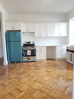 Rented by Lang Realty LLC | media 26