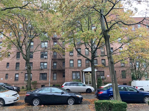 2435 Haring Street image 1 of 13