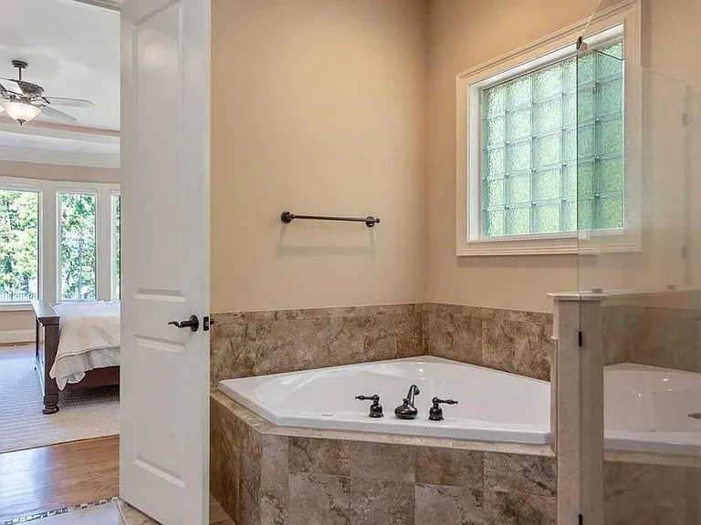 2124 Old Sorrell Rd — Photo 23