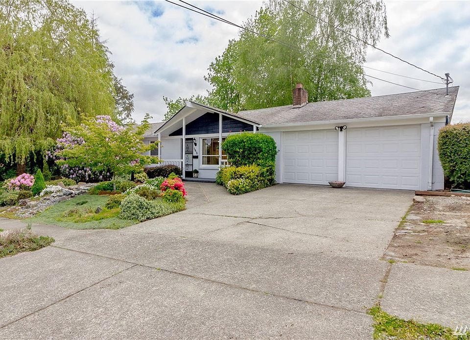 1st image of 5416 N 31st St