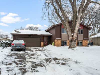 7125 Upper 163rd St W, Rosemount, MN, 55068