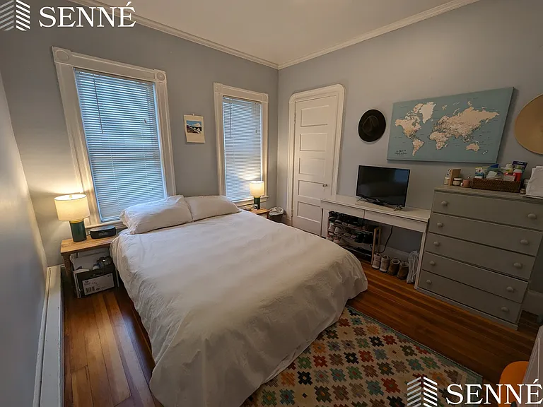 33 Paulina St #2 — Photo 5