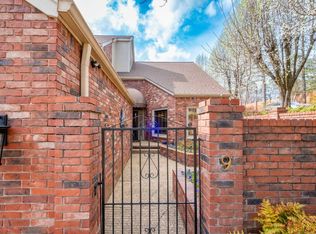 801 Pleasant Valley Dr Unit 9, Little Rock, AR 72227