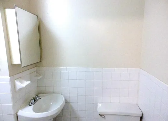 Rented by Compass | media 16