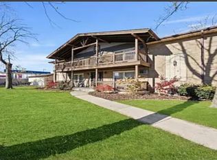 7900 Normandy Ave APT 1W, Burbank, IL 60459