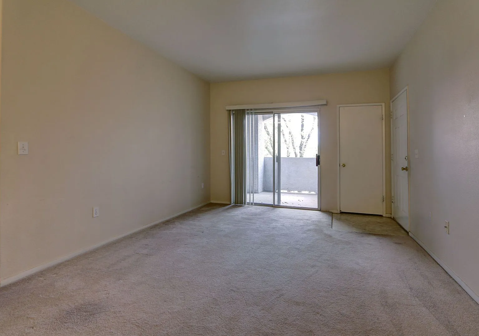 Lovely Condo! — Photo 3