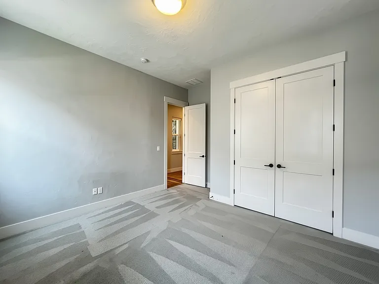 5561 E Hootowl Dr — Photo 10