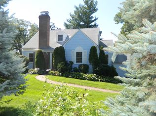 101 Seacord Rd, New Rochelle, NY 10804