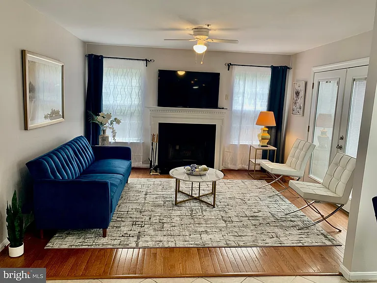 2104 Sayan Ct — Photo 11