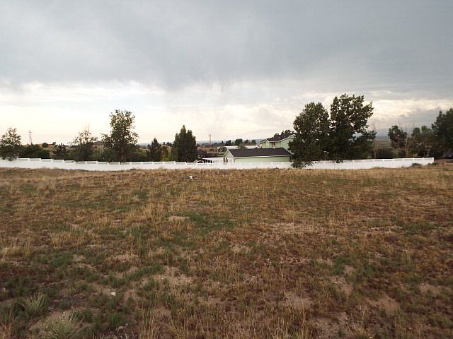 2nd image of 1180 S Russett Dr