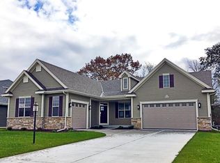 N60W21445 Legacy Trl, Menomonee Falls, WI 53051