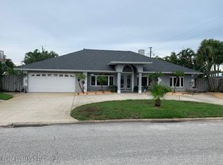 401 S Neptune Dr, Satellite Beach, FL 32937
