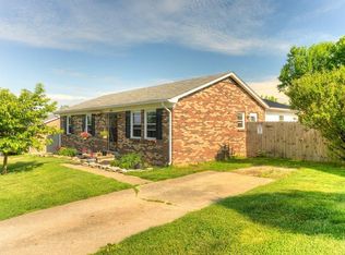 204 Holiday Dr, Nicholasville, KY