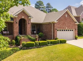 14 Challain Cv, Little Rock, AR 72223