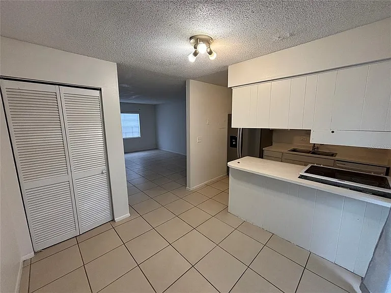 5325 Curry Ford Rd #H101 — Photo 9