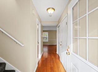 916 E Baker St APT B, Bloomington, IL 61701